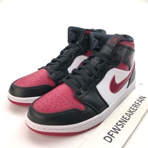 Nike Air Jordan 1 Mid Bred Toe Men’s Size